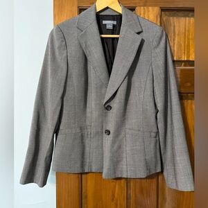 Women’s suit jacket